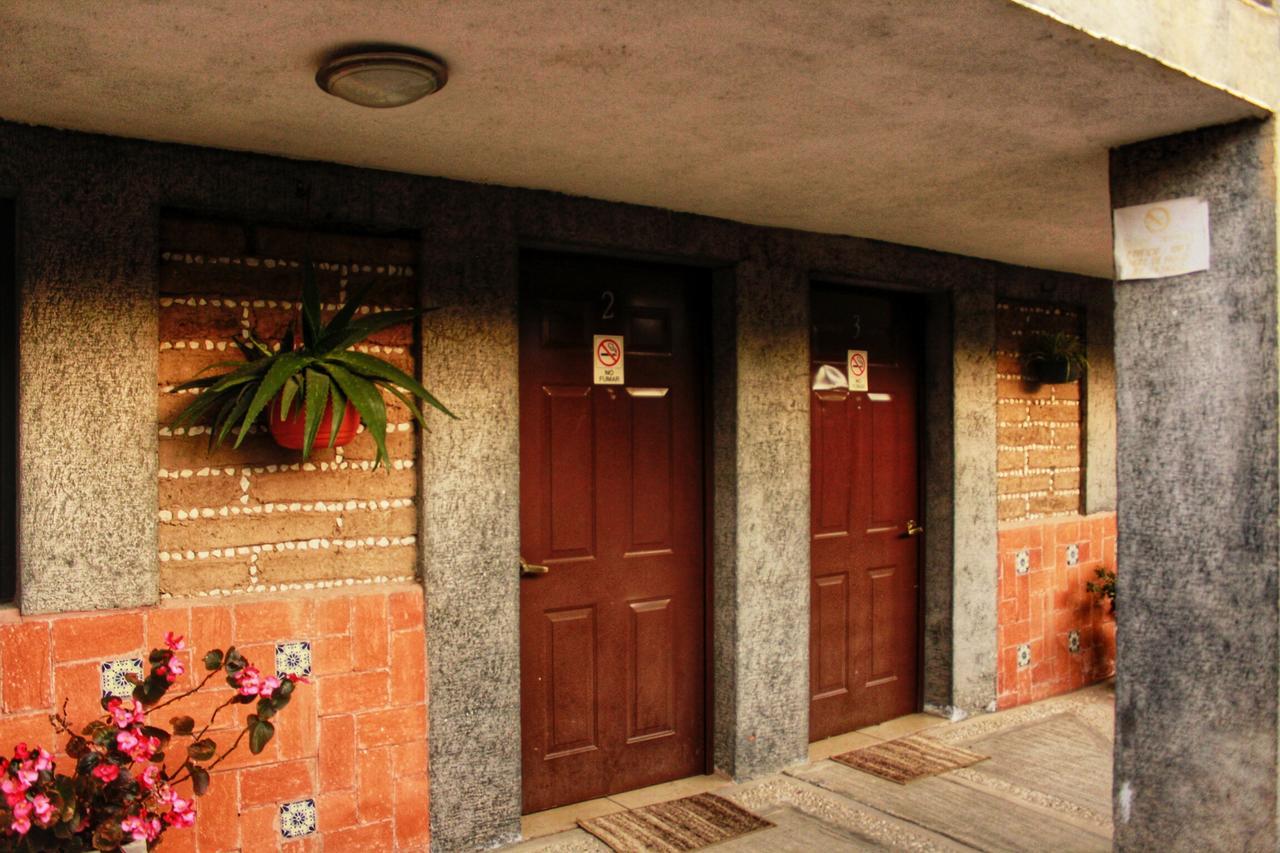 Hotel Y Cabanas Una Cosita De ซากัตลัน ภายนอก รูปภาพ